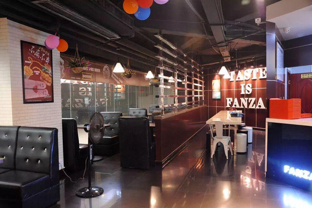 这家汉堡店，逼格高过咖啡馆，打败了麦当劳！