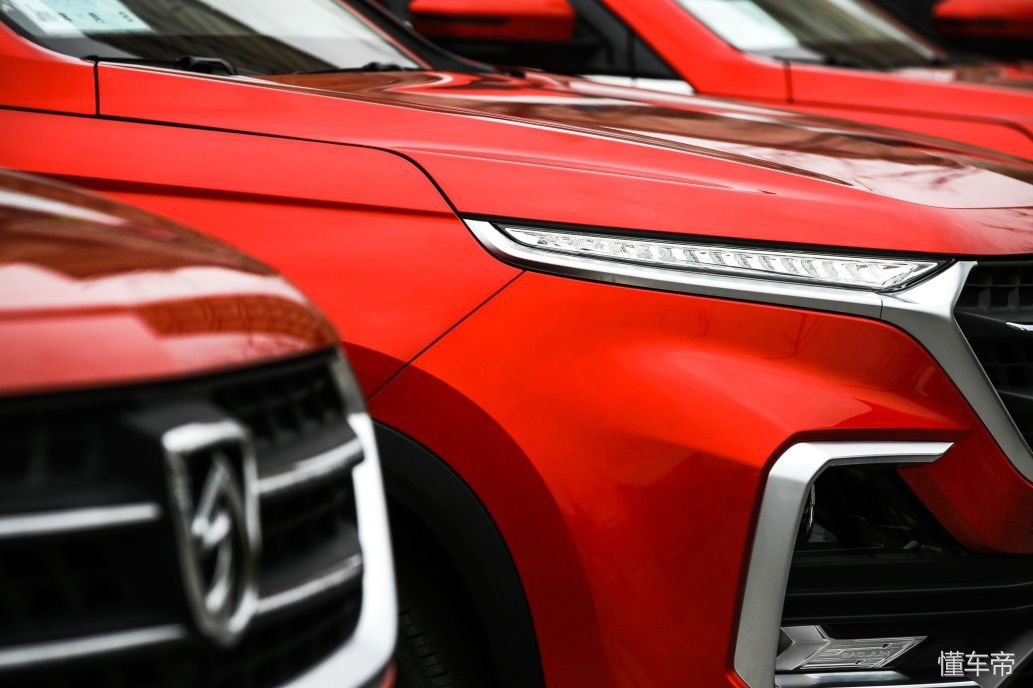 宝骏530与宝骏730哪个值得买,宝骏530和宝骏730哪个更适合家用