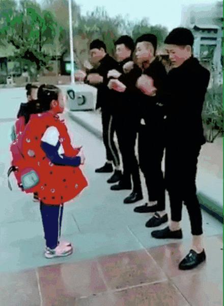 2018潮流新时尚,2018潮流和2020年潮流穿搭