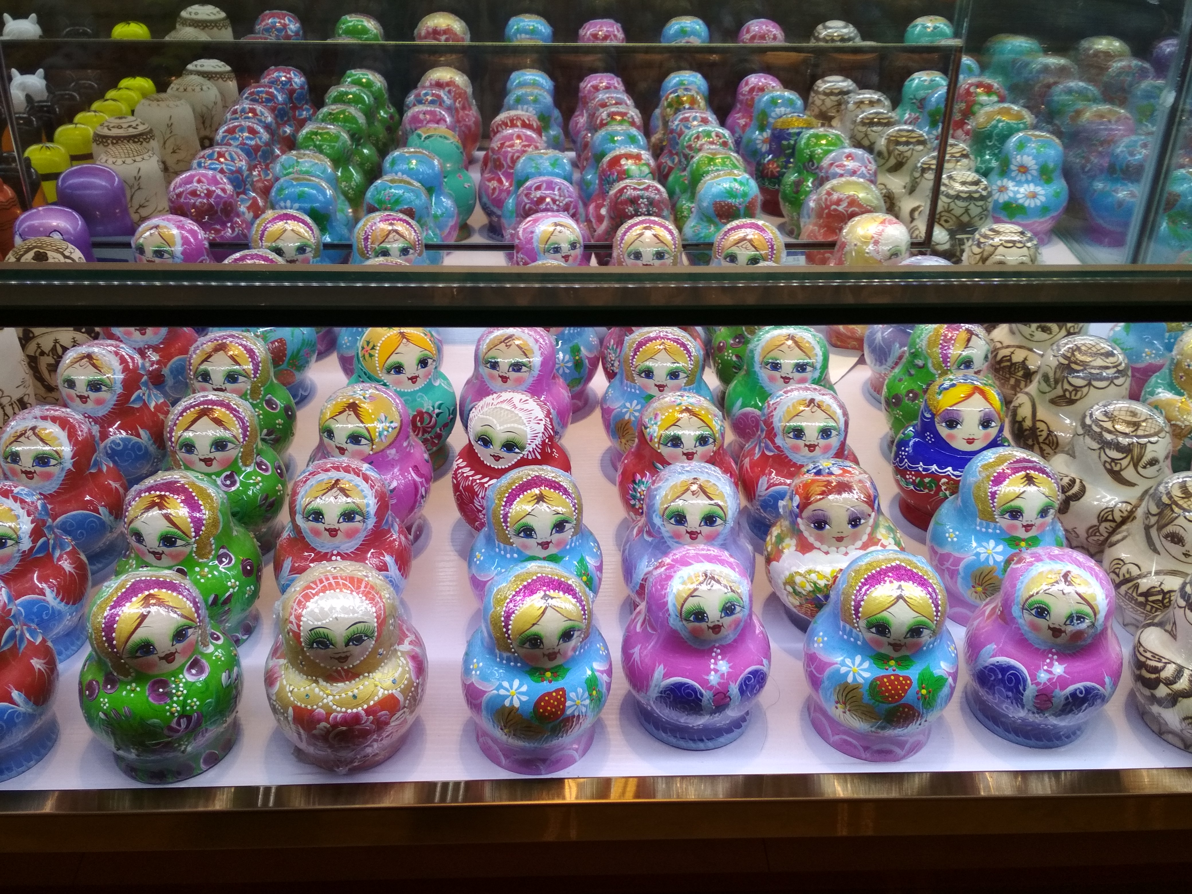 上天堂下苏杭不如这里灯火辉煌城中一萌宠出没比光头强可爱