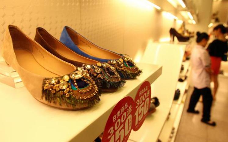 站在巨人的肩膀上升华,站在巨人肩膀上成长才能走得更远