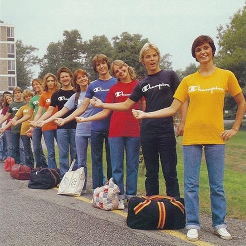 champion卫衣连帽加绒,第一件连帽卫衣