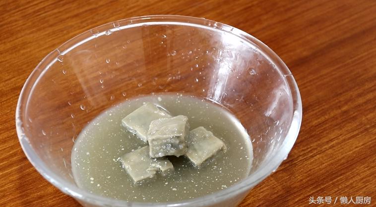 秘制臭豆腐料汁怎么调,不臭的臭豆腐酱料制作方法
