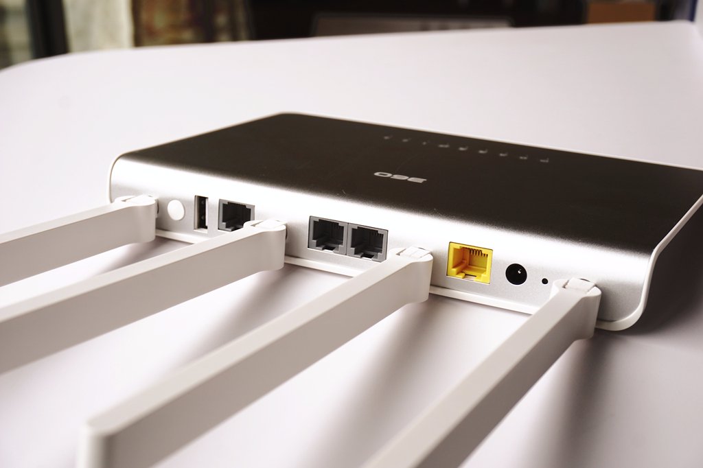 360安全路由t2光纤级双频智能路由,360路由器哪款穿墙最好