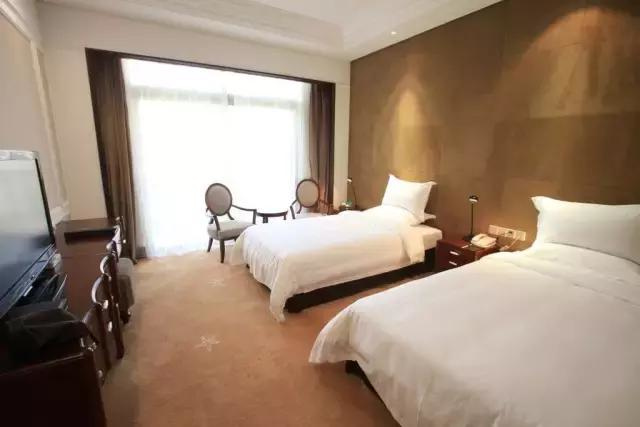 住佛山三水芦苞温泉度假村，泡长命温泉水，游古色长岐古村