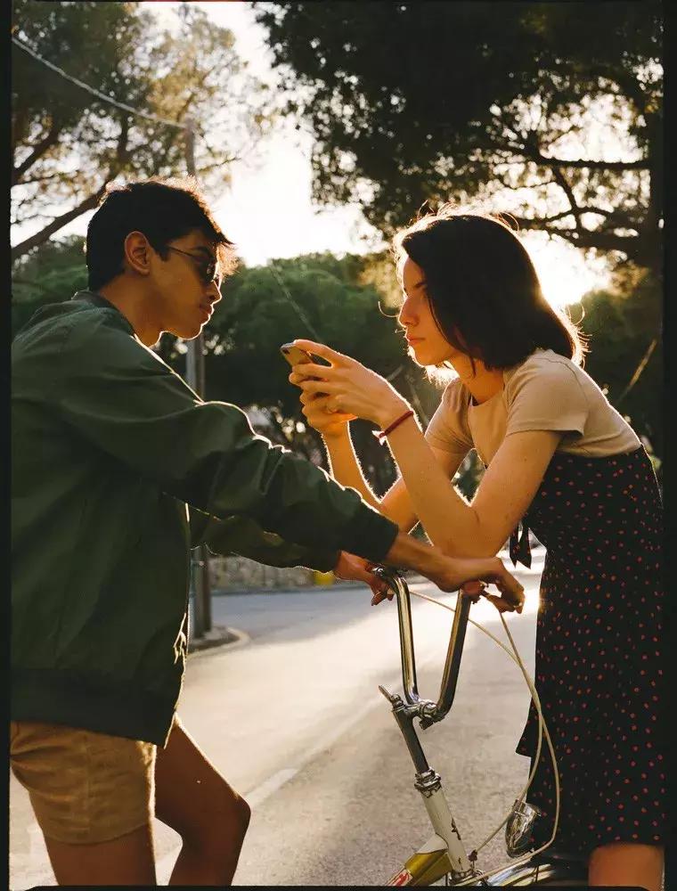 穿假货很尴尬,穿假货到底有多自信