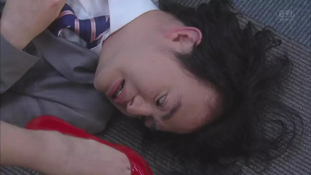 这双大长腿我要承包了！这一次菜菜绪比恶女更可怕