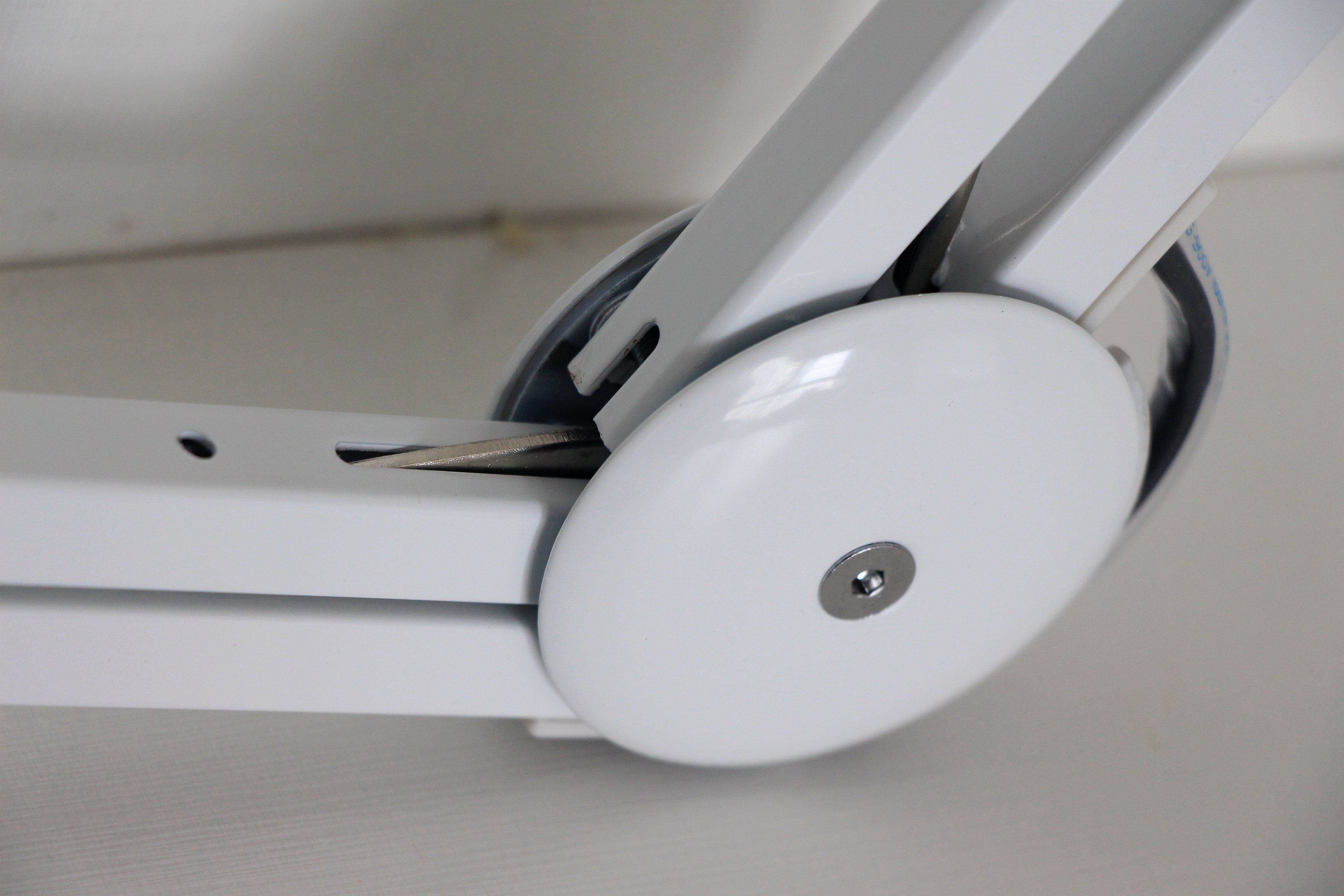 爱德华护眼灯灯泡效果好吗,爱德华医生护眼台灯非凡之光