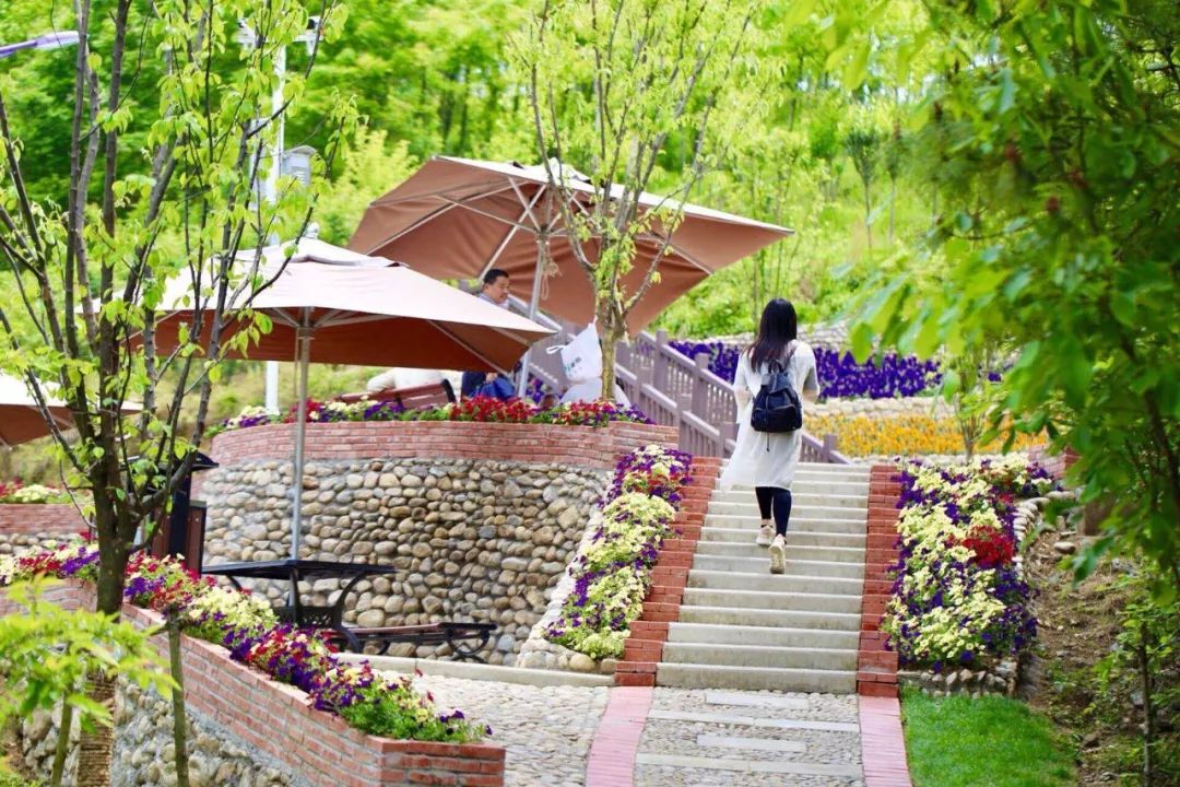 黄冈旅游一日游 (武汉黄冈景区有哪些景点)