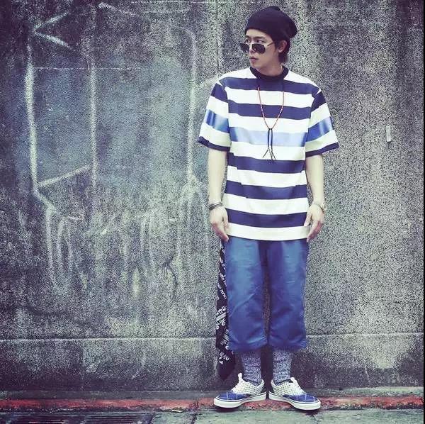 在这个表白的季节里,在这个时候表白需要很大的勇气