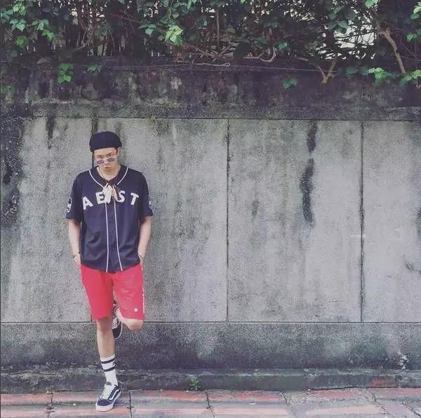 在这个表白的季节里,在这个时候表白需要很大的勇气