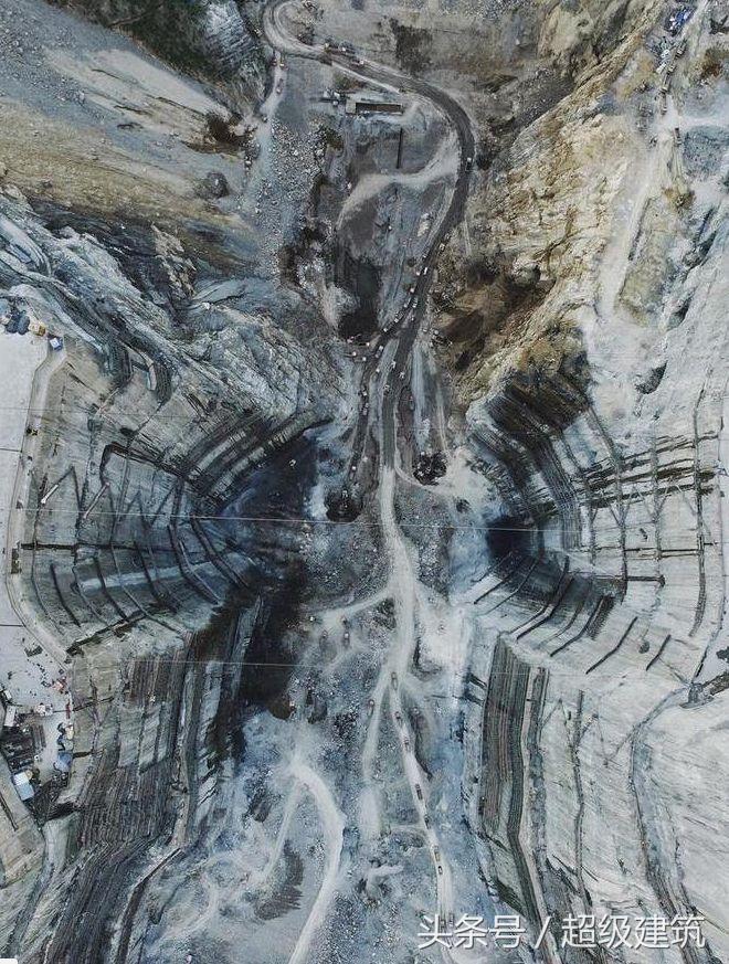 乌东德水电站洞室群,乌东德大坝