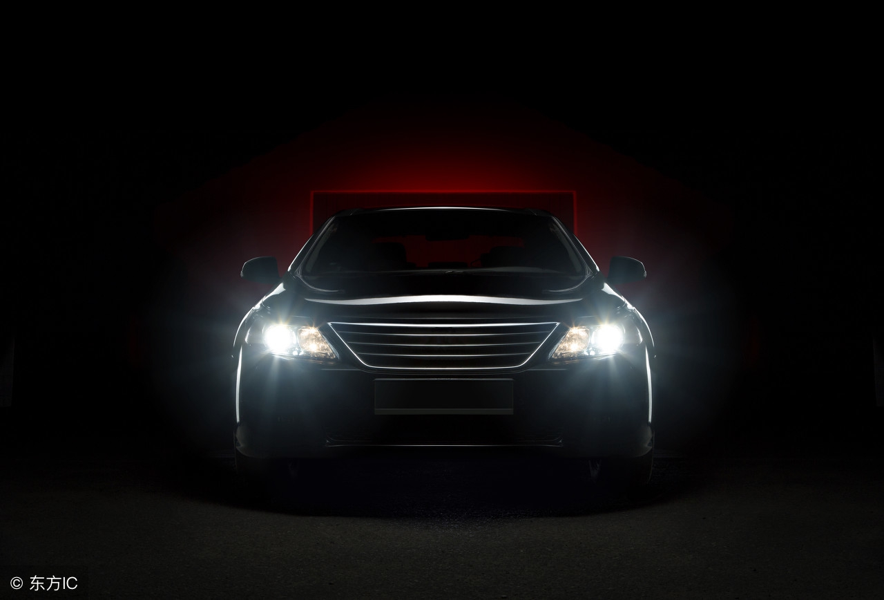 也有许多男士会对自己的大灯不够满意，那么几十元的LED靠谱吗？