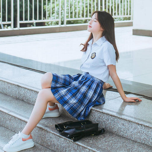 樱花女裤白色,肉粉色裤袜和白色裤袜的区别