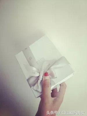 纪梵希唇膏哪个色好用,纪梵希和圣罗兰唇膏的区别