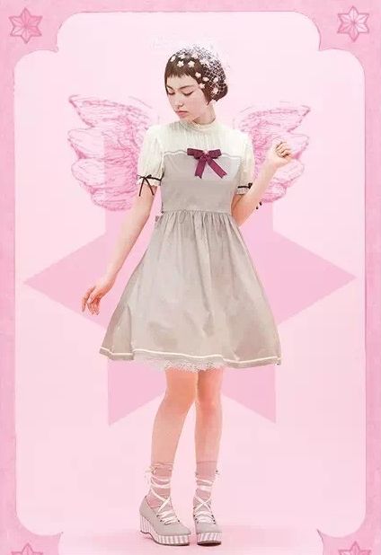 优衣库漫画联名t恤蓝色,优衣库联名动漫戴墨镜男t恤