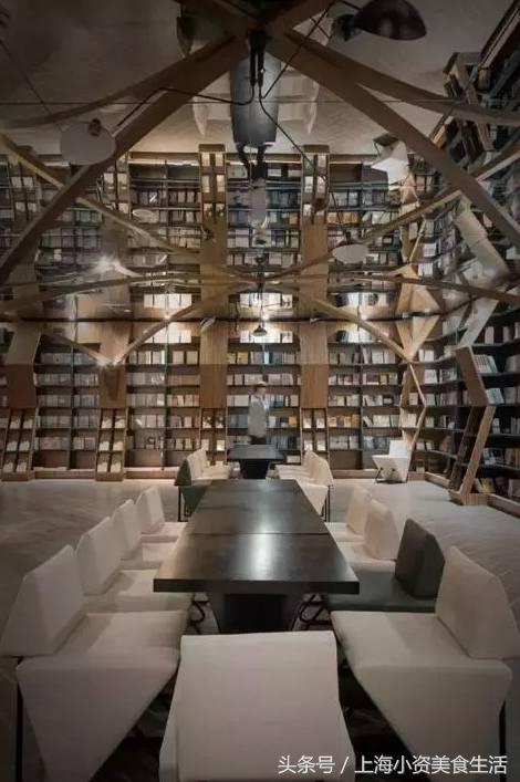 读书季让我们一起走进书香,读书环境优美的书店