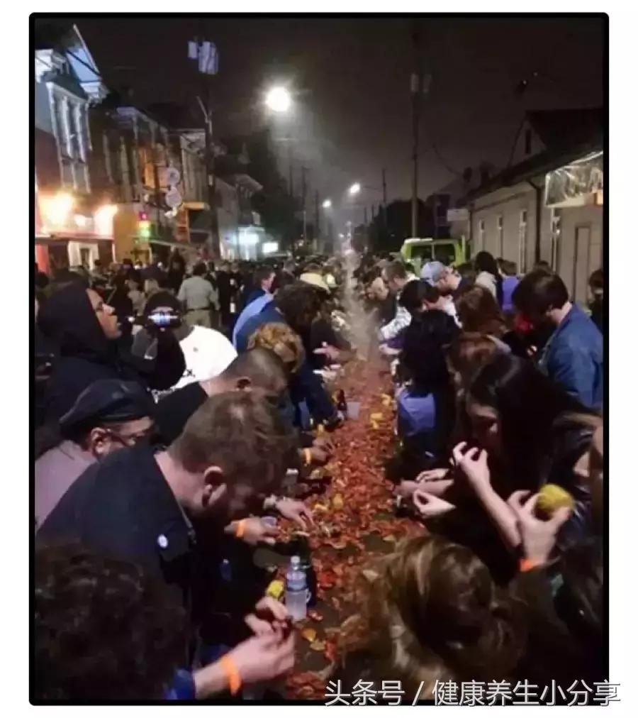 新奥尔良也从来不存在烤鸡翅和烤鸡腿堡那只有吃不完的小龙虾