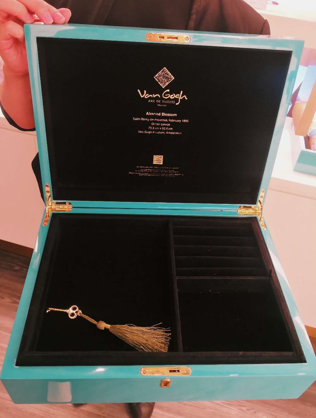 袁咏仪最喜欢的艺人,袁咏仪香港推荐