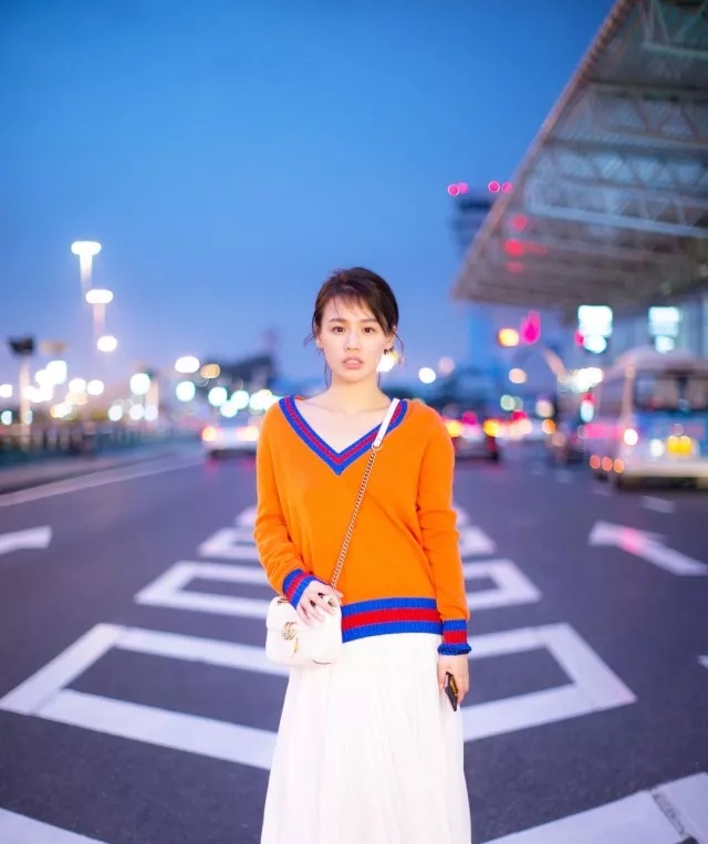 v字领怎么改好看,v字领怎样撩出褶皱