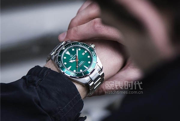 五一旅游带什么手表好,五一出去玩要准备的东西