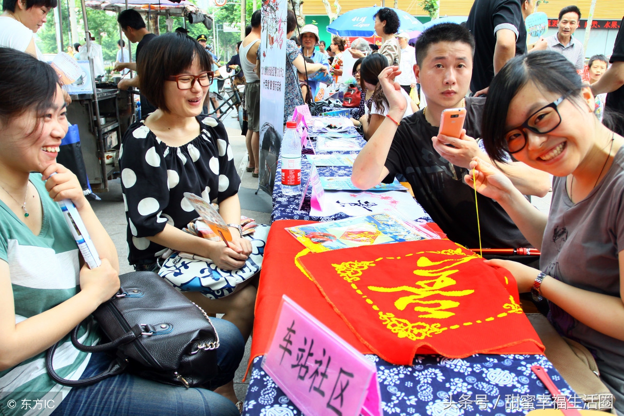 十字绣一针一线的艺术,十字绣一针一针的绣出一幅图