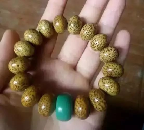 星月菩提怎么盘可以快速包浆,星月菩提一般怎么盘走色快包浆快