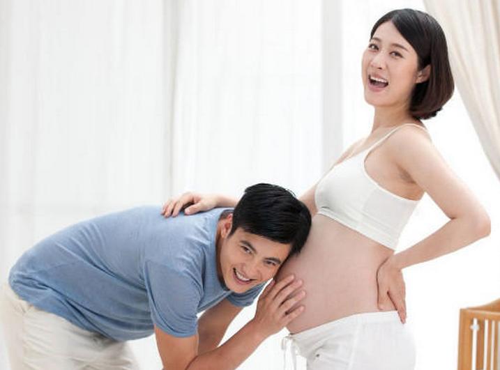 孕晚期这2周是胎动高峰期!经常被宝宝拳脚问候,你中招了吗?