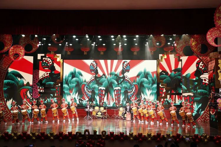 人民剧场二人转大舞台票价,人民艺术剧场