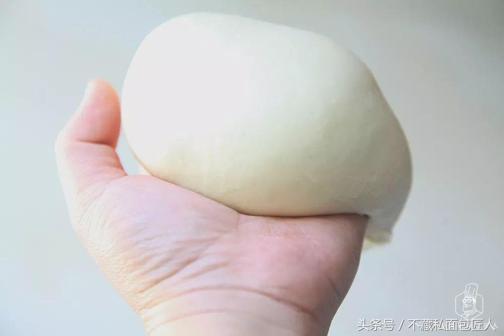 揉面团怎样才算揉好了,揉面团怎么样才知道揉成功