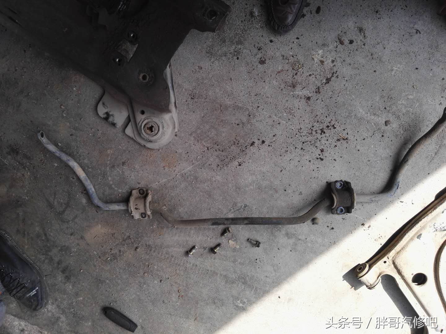 别克凯越四轮定位后轮能调吗,别克凯越四轮定位数据怎么看