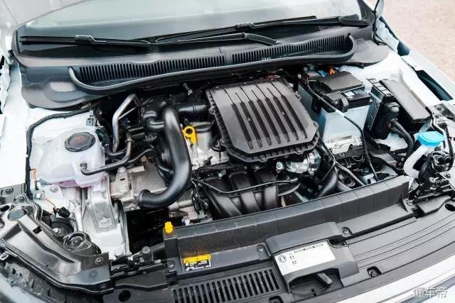 试驾最新款大众polo评测视频,海外2020大众polo