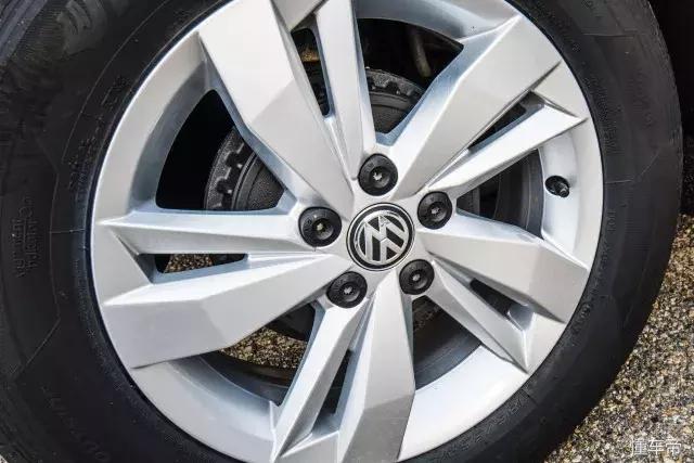 大众polo2022款1.5t和飞度1.5t,新款大众polo试驾