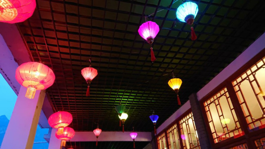 现在买索尼手机xperia1ii值得吗,能不能买索尼xperia1iii