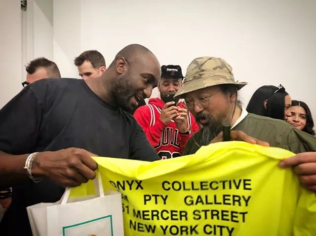 巴黎世家鞋和gucci鞋子比较,巴黎世家鞋好还是lv鞋好