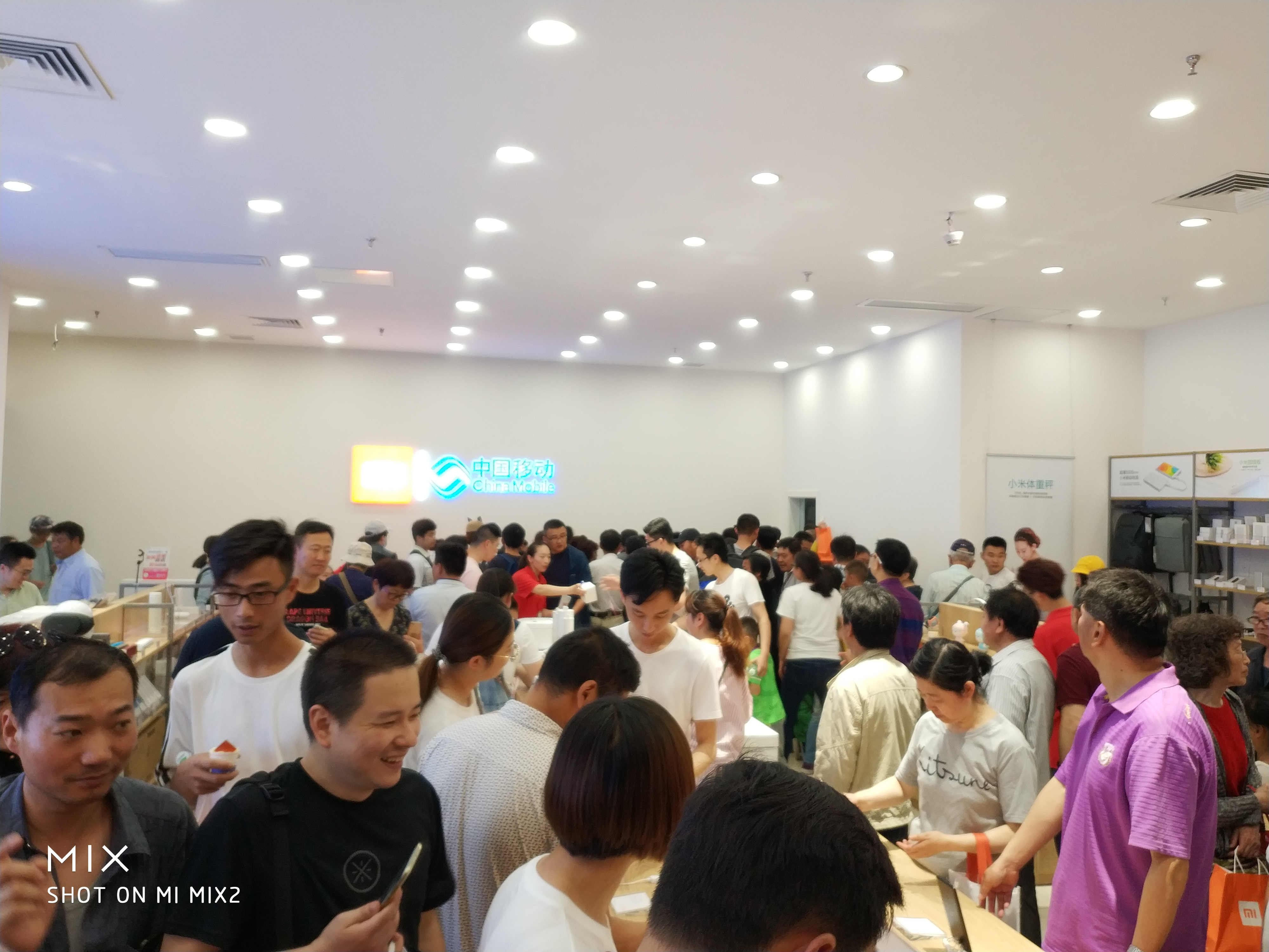 小米手机授权体验店和专卖店区别,小米授权体验店最新消息