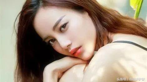 夏天出门忘打伞，晒后修复秘诀在这里