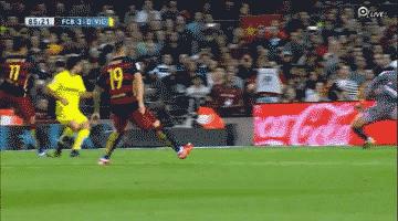 小罗挑球凌空抽射,足球技巧小罗野球