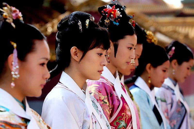 历史上甄嬛是真实的吗,历史上甄嬛真的像纯元吗