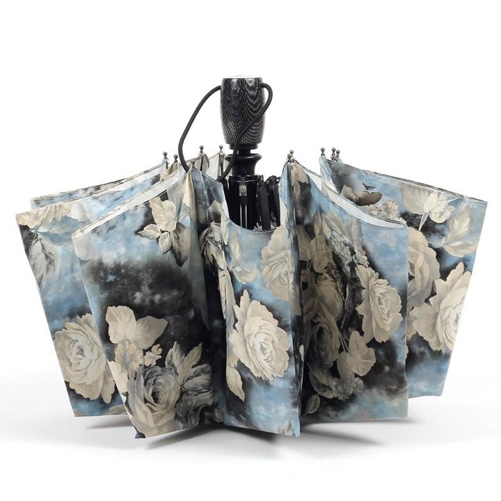 因为爱上一把伞所以喜欢下雨天,拥有一把伞