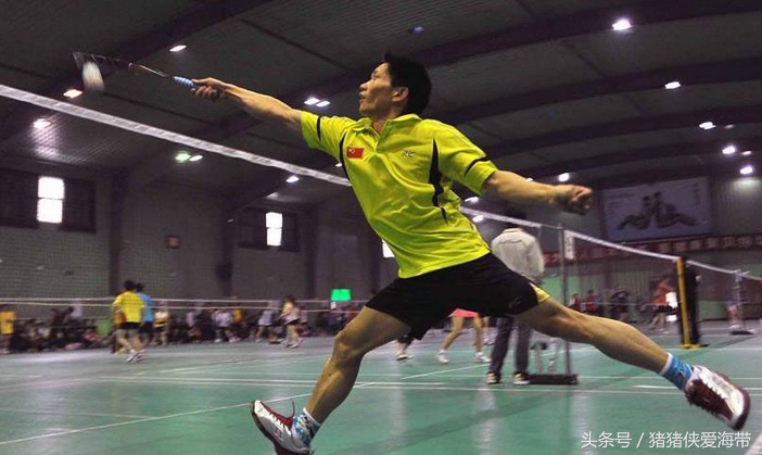 怎样选择一种羽毛球球拍最终指南,新手选乒乓球拍直拍好还是横拍好