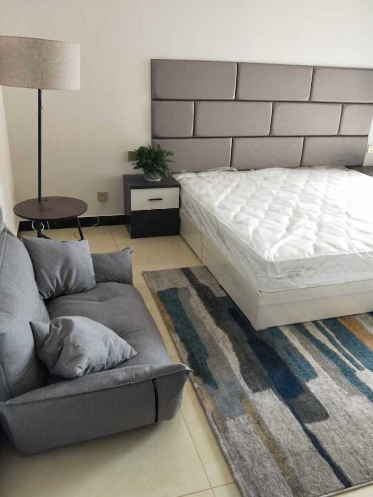 新房装修，沙发一不小心买大了，怎么补救？万能的网友给支个招