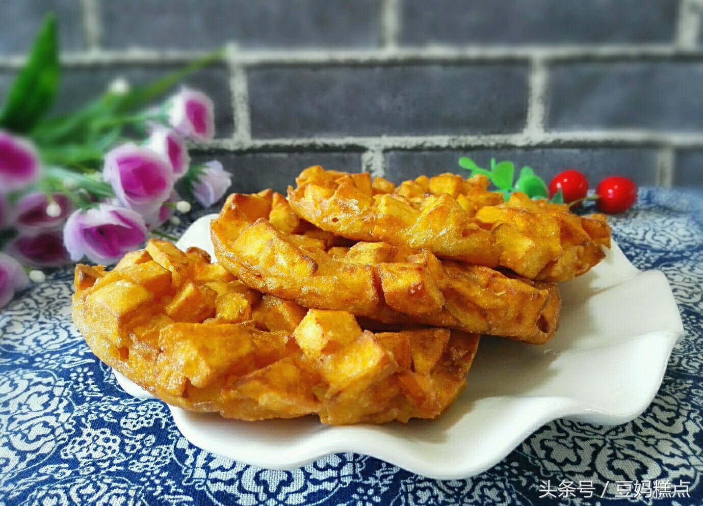 100种街边小吃教程,街头小吃用十几个铁圈做的小吃