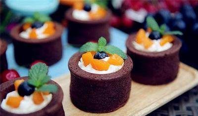 电饭锅杯子蛋糕简单做法,100种简单烘焙甜品杯子蛋糕