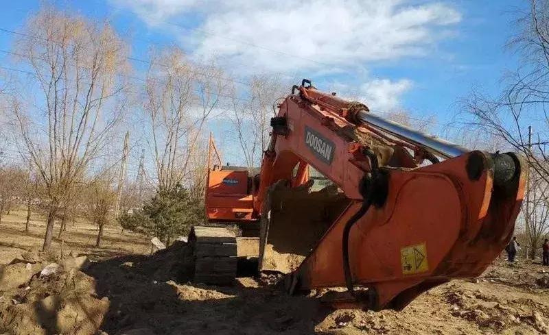 80年代挖机学徒真实经历,一个挖机学徒真实的心酸