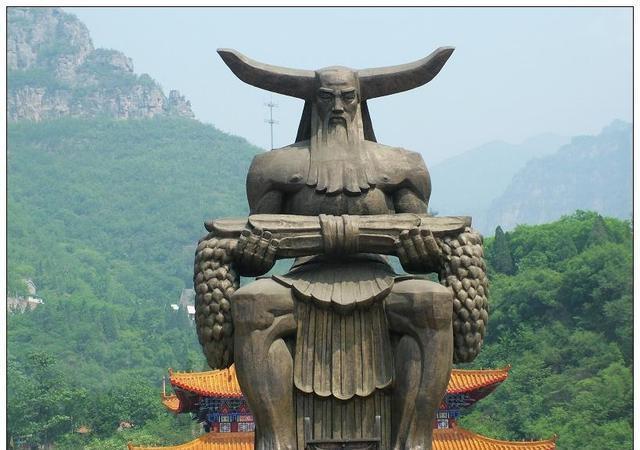 秦始皇不姓吕原因,秦始皇为什么不自称天子