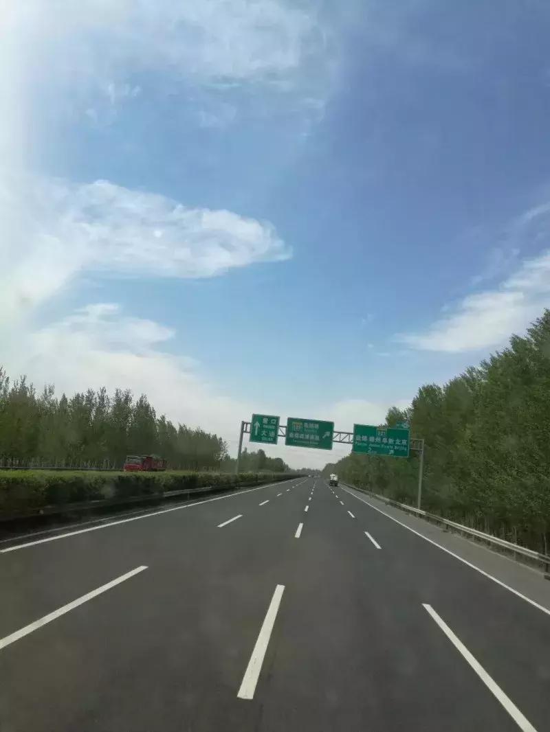 棣欐床鏃呮父搴﹀亣鍖烘父鐜╂敾鐣ヤ竴鏃ユ父,鏀鹃蹇冩儏蹇箰鍑烘父