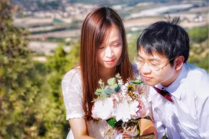 婚纱照个人写真艺术照素人,南法复古感婚纱照