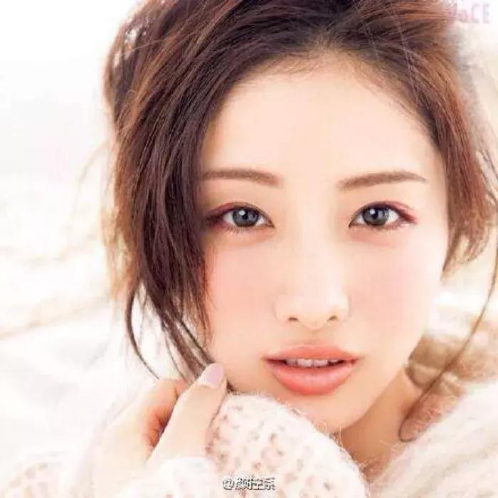 60元两支唇釉,60元两支的空气唇釉