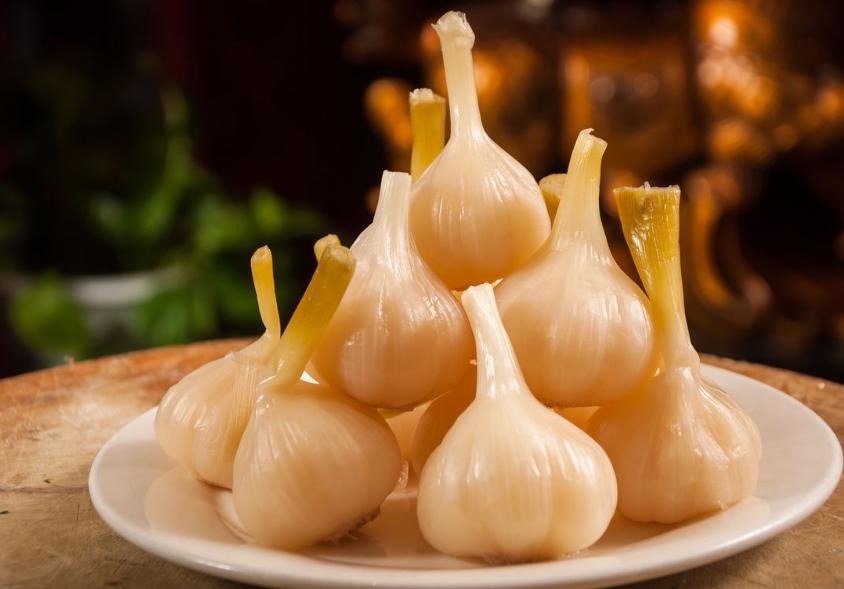 新蒜怎么腌糖蒜好吃,新蒜上市教你做糖醋蒜